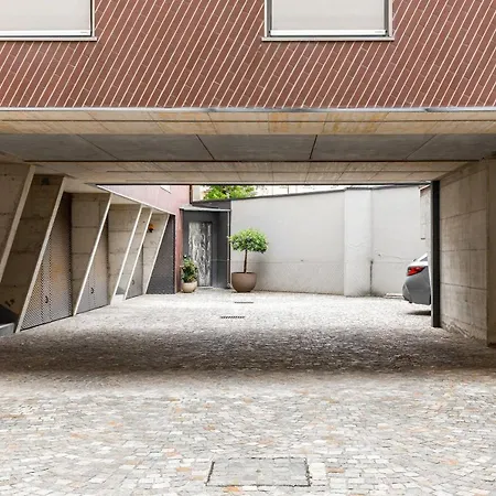 Tirso 9 - Con Posto Auto アパート *